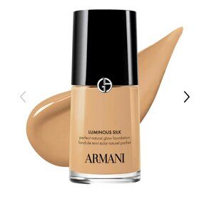 Georgio Armani Luminous Silk Foundation